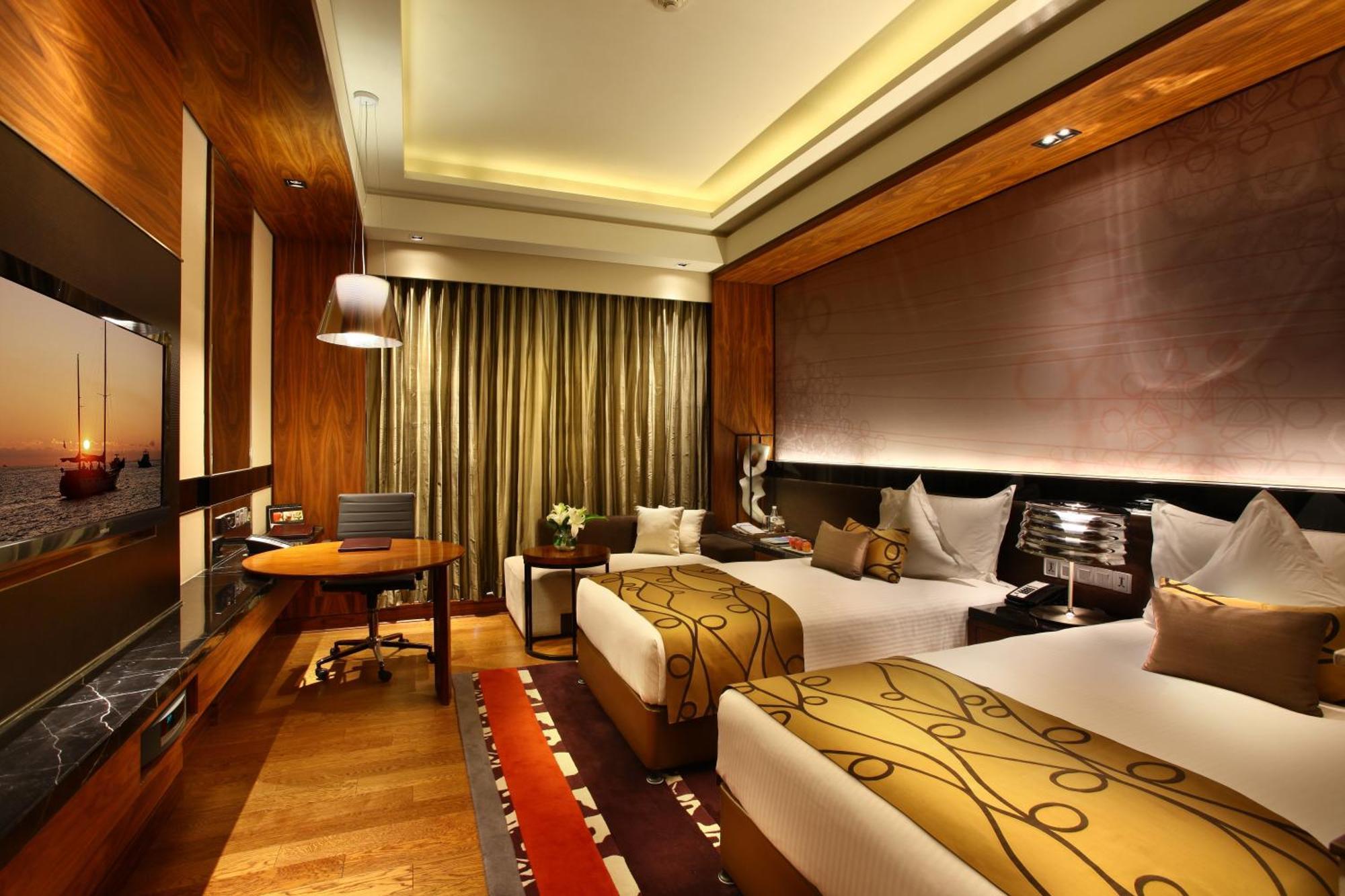 Crowne Plaza New Delhi Rohini, An Ihg Hotel Dış mekan fotoğraf